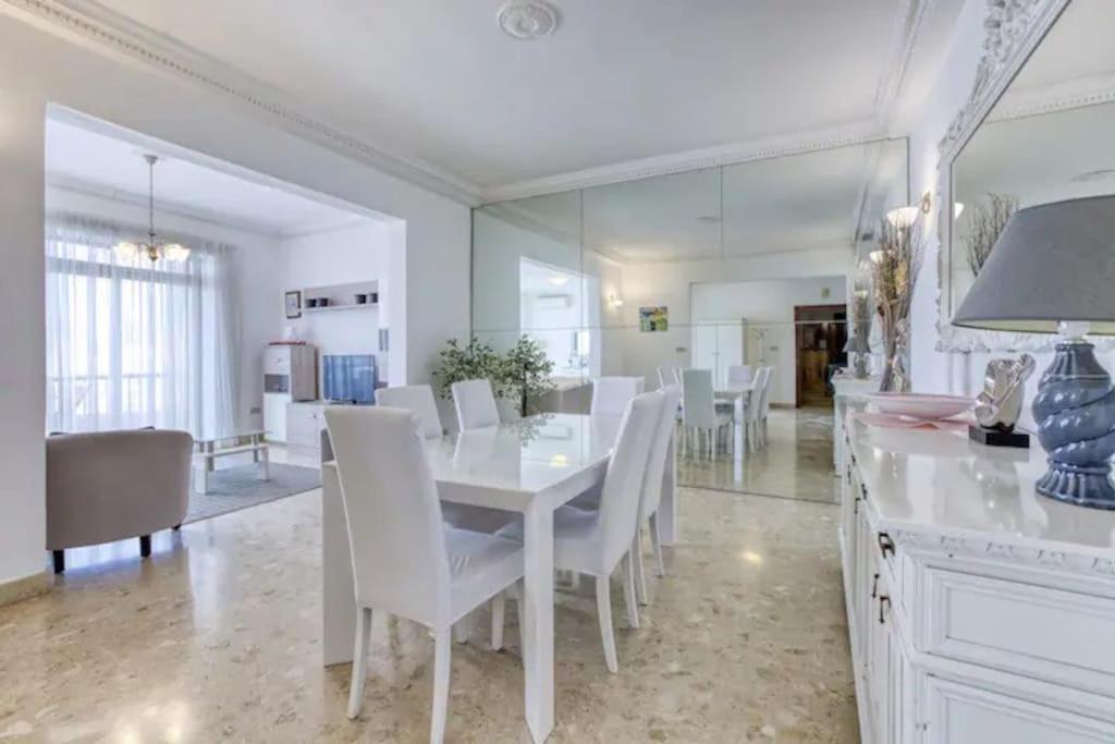 Appartement Wonderful In The Heart Of